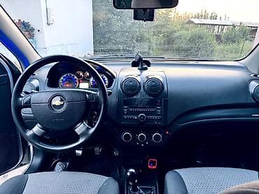 td 05: Chevrolet Aveo: 2011 г., 1.4 л, Механика, Бензин, Хэтчбэк — 3