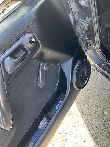 Volkswagen: Volkswagen Vento: 1992 г., 1.8 л, Механика, Бензин, Седан — 8