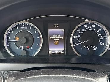 2017: Toyota Camry: 2017 г., 2.5 л, Автомат, Бензин, Седан — 9