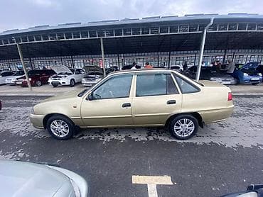 Транспорт: Daewoo Nexia: 2010 г., 1.6 л, Кол менен иштөөчү, Бензин, Седан — 2
