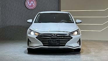 124 e500: Hyundai Elantra: 2018 г., 2 л, Бензин, Седан — 1