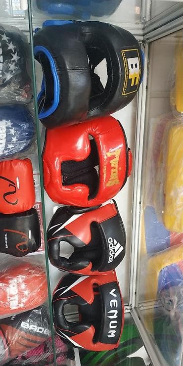 Шлем с защитой в спортивном магазине SPORTWORLDKG Алматинка