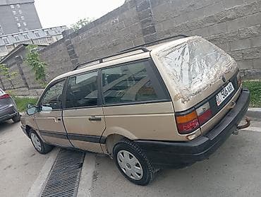а4 а: Volkswagen Passat: 1989 г., 1.8 л, Механика, Бензин, Универсал — 10