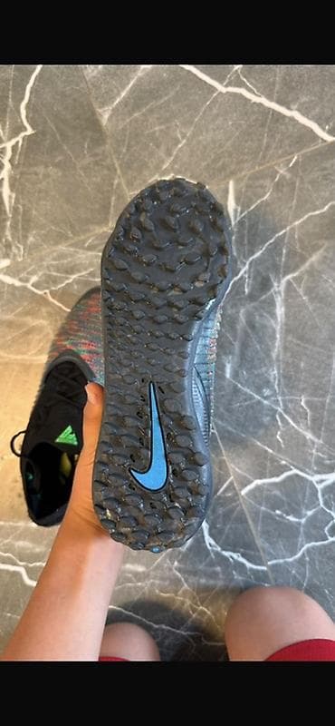 обувь новая: Футбольные бутсы/сороконожки Nike для игры на искусственных покрытиях — 2