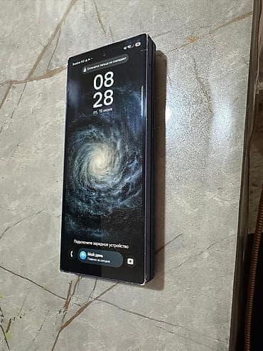 обычный телефон: Samsung Galaxy Z Fold6, Б/у, 256 ГБ, цвет - Синий, 2 SIM — 1