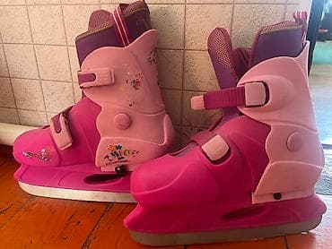 Продаю коньки в хорошем качестве 
Размер от 35 до 38