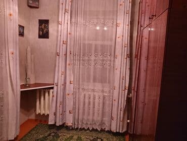 заря дом продаю: Үйдүн жарымы, 50 кв. м, 3 бөлмө, Менчик ээси, Эски ремонт — 10