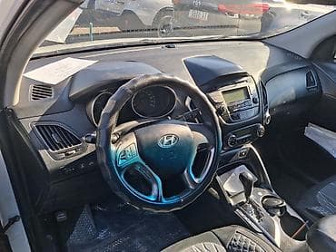 honda stepwgn rf 3: Hyundai Tucson: 2012 г., Автомат — 6