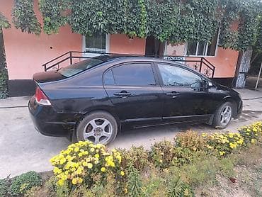 Унаа: Honda Civic: 2008 г., 1.8 л, Кол менен иштөөчү, Седан — 4