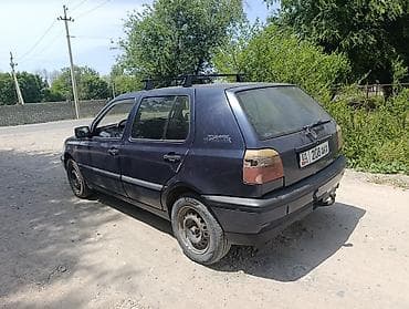 devo matiz: Volkswagen Golf: 1993 г., 1.6 л, Механика, Бензин, Хэтчбэк — 4