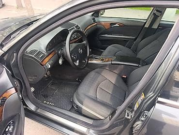 Mercedes-Benz E-Class: 2002 г., 3.2 л, Автомат, Бензин, Седан — 9
