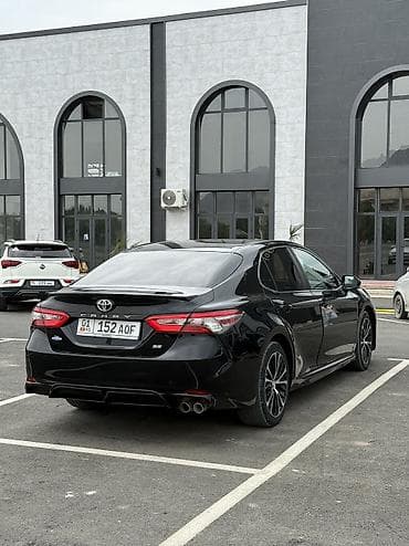 vw t3: Toyota Camry: 2018 г., 2.5 л, Автомат, Бензин — 6