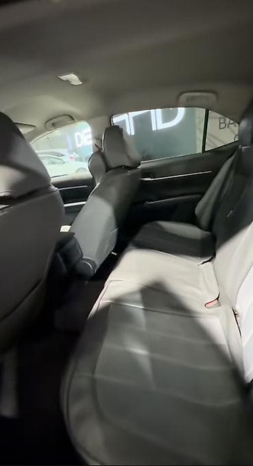 Toyota Camry: 2017 г., 2.5 л, Автомат, Бензин, Седан — 7