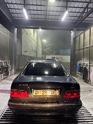 124 amg: Mercedes-Benz E-Class: 2002 г., 3.2 л, Автомат, Дизель, Седан — 10