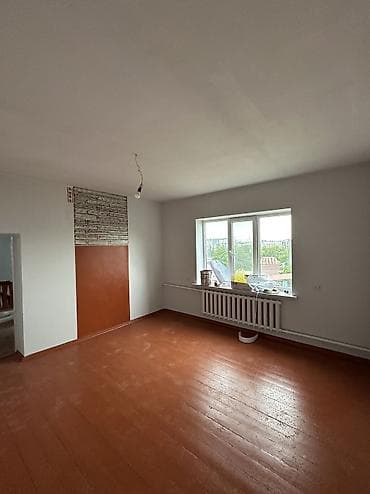 гаражи токмок: 370 м², 9 бөлмө — 10