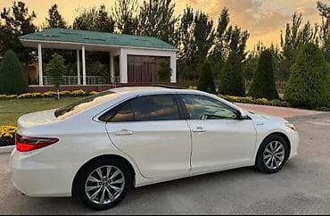 совещание для салон: Сдаю Toyota Camry, Посуточно, Без водителя, | Водительские права, От 18 лет — 2