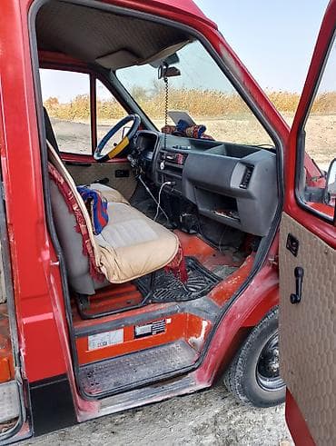 new beetle: Ford Transit: 1991 г., Фургон — 5