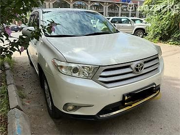 prius prim: Toyota Highlander: 2013 г., 3.5 л, Типтроник, Бензин, Внедорожник — 4