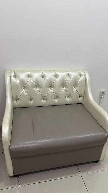 sofa bed: Прямой диван, Б/у — 2