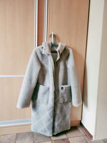 срочно в связи с переездом: Дубленка, Китай, По колено, Двусторонняя модель, 2XL — 2