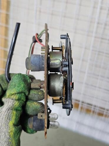 спидометры: Щиток приборов Mercedes-Benz 1975 г., Б/у, Оригинал, Германия — 7