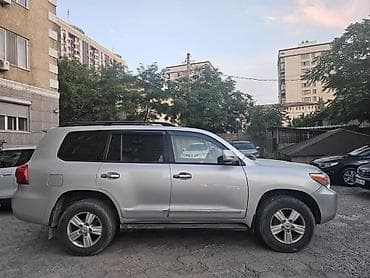 на ленд крузер: Toyota Land Cruiser: 2012 г., 4.6 л, Автомат, Бензин, Внедорожник — 3