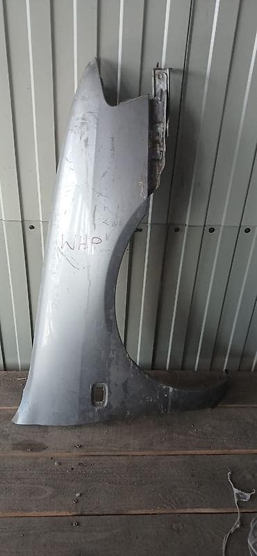 p11: Крыло Переднее правое Nissan, 1997 г., Б/у, Оригинал — 2