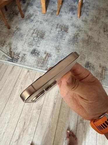 10 pro max: IPhone 16 Pro Max, Б/у, 512 ГБ, Natural Titanium, Зарядное устройство, Защитное стекло, Чехол, 93 % — 6