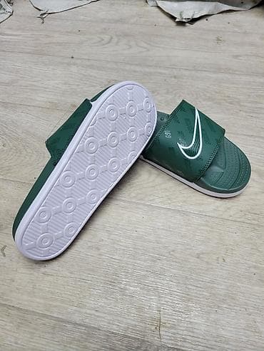 сланцы nike: Мужские сандалии, 41, Nike, Новый, цвет - Зеленый, Платная доставка — 5