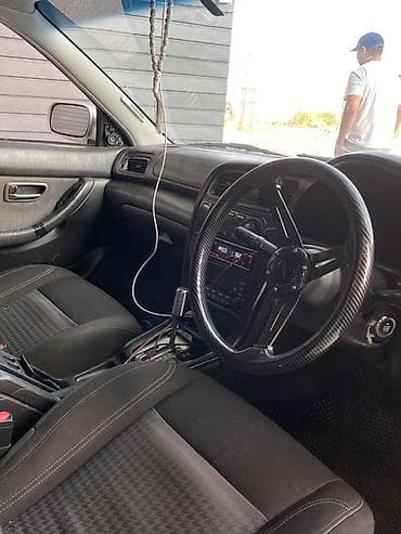 капот легаси: Subaru Legacy: 2000 г., 2 л, Автомат, Бензин, Седан — 4