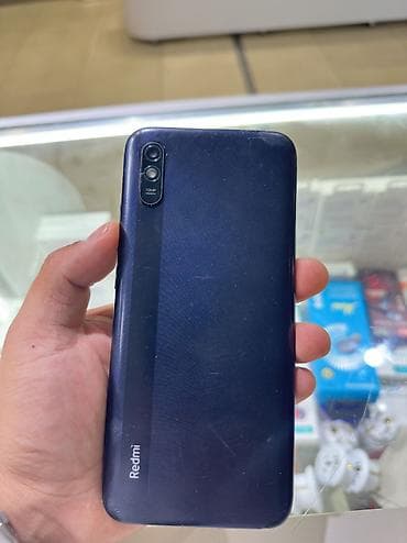 дешёвые телефоны: Xiaomi, Mi 9, Б/у, 32 ГБ, цвет - Синий — 5
