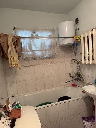 в районе пишпек: 2 комнаты, 42 м², Хрущевка, 2 этаж, Требуется ремонт — 5