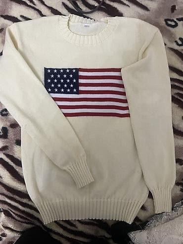 Мырзалардын бут кийими: Продаю вещи каждая вещь стоит 500 сом кроме серой футболки черной — 8