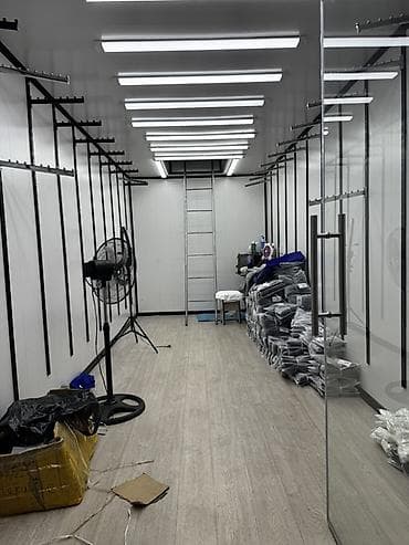 Рынок Дордой Пол контейнера сдается или оставляете товар под