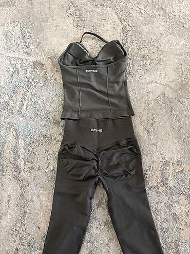tech flecee nike: Спортивные костюмы — 1