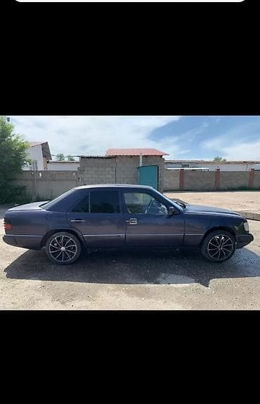 авто грандеур: Mercedes-Benz E-Class: 1990 г., 2.5 л, Механика, Дизель, Седан — 7