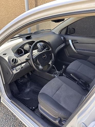 Chevrolet Aveo: 2021 г., 1.5 л, Механика, Бензин, Седан — 4