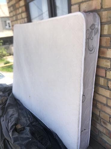 Спальный матрас, Двуспальный, Боннельная система пружин, Жаккард, Матрасы средней жесткости