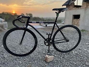 карбон велик: Шоссейный велосипед, Рама M (156 - 178 см), Б/у — 2