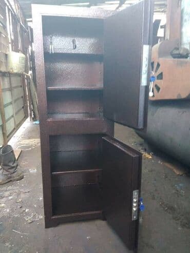 небольшой сейф: Сейф двух дверный 1.25х45х40с 75кг 20000с — 2