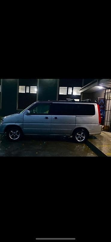 Honda Stepwgn: 2000 г., 2 л, Автомат, Бензин, Минивэн — 4