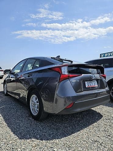 фара галант 8: Toyota Prius: 2022 г., 1.8 л, Автомат, Гибрид, Лифтбек — 4