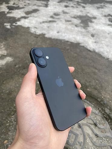 sigma 16mm: IPhone 16, Б/у, Черный, Зарядное устройство, Защитное стекло, Чехол — 1