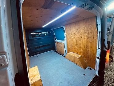 transporter multivan: Mercedes-Benz Sprinter (фургон) - Кабина: три места, кожаная — 8