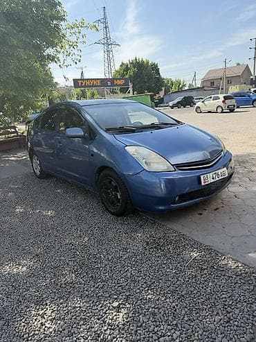 Toyota Prius: 2006 г., 1.5 л, Гибрид, Хэтчбэк at lalafo.kg Toyota Prius: 2006 г., 1.5 л, Гибрид, Хэтчбэк