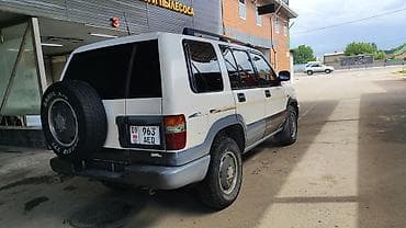 4 вд: Isuzu Bighorn: 1999 г., 3.1 л, Автомат, Дизель, Внедорожник — 8