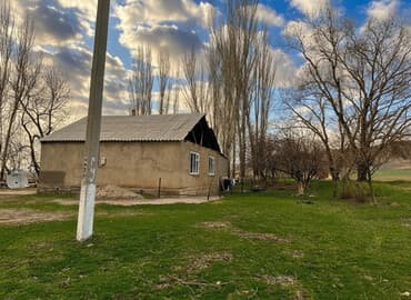 дом долгосрочная аренда: Үй, 250 м², 4 бөлмө, Менчик ээси, Эски ремонт — 1