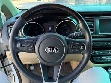 обмен на частный дом: Kia Carnival: 2018 г., 2.2 л, Типтроник, Дизель, Минивэн — 11