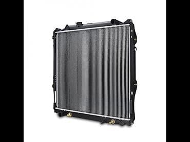 Радиатор охлаждения на Тойота фораннер форанер 4runner 4runer runner