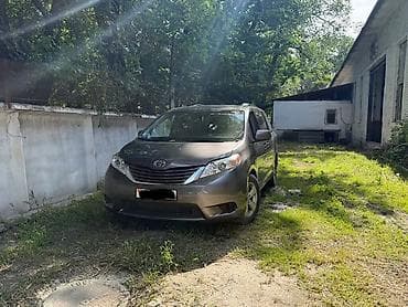 Toyota Sienna: 2015 г., 3.5 л, Автомат, Газ, Вэн/Минивэн lalafo.kg да Toyota Sienna: 2015 г., 3.5 л, Автомат, Газ, Вэн/Минивэн